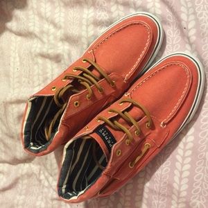 Sperry Topsiders