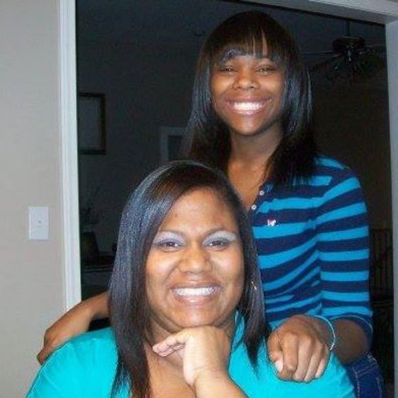 Meet your Posher, Tawonia - Picture 1 of 1