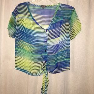 Sheer short sleeve top