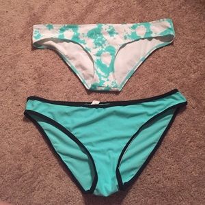 2 bikini bottoms