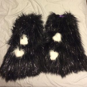 Iheartraves Sparkly Black Fluffies