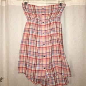 Sleeveless plaid top