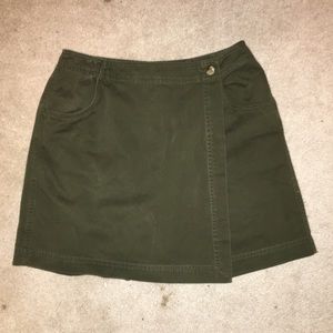 High waisted green Skort