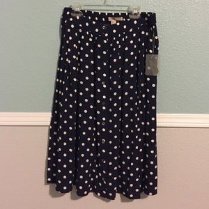 Long high waist skirt