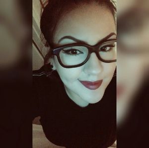 Meet your Posher, Socorro