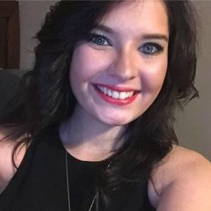 Meet your Posher, Rebecca