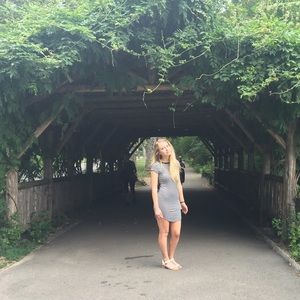 Meet your Posher, Sierra