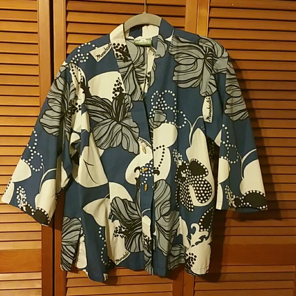 Rare Manuheali'i cover up, Kimono Style top