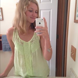 Meet your Posher, Caitlin