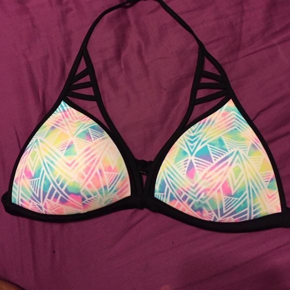 Bikini top