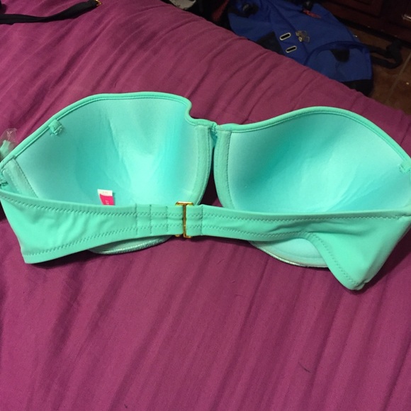 Bikini top
