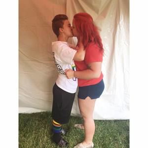 Meet your Posher, Jenna