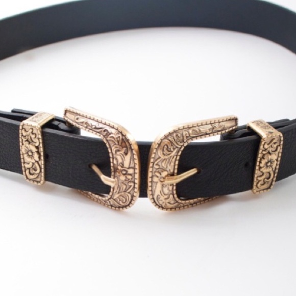 Double Buckle Henson Belt in Gold - Picture 2 of 2