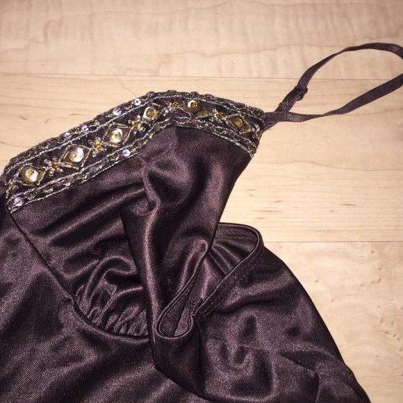 Sleeveless tank top - Picture 2 of 3