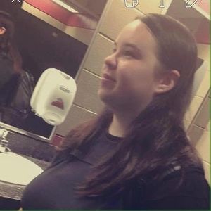 Meet your Posher, Libby