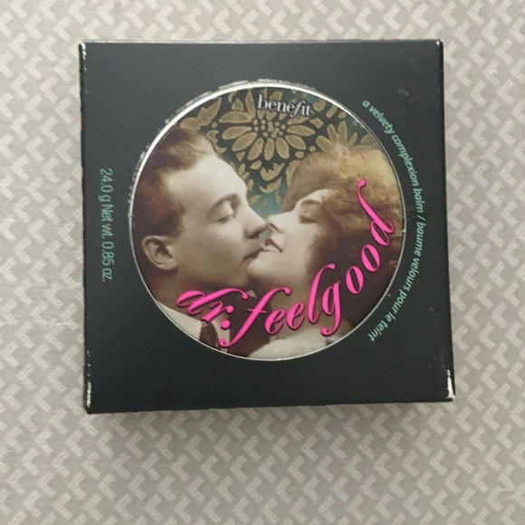 Benefit Dr. Feelgood primer/finisher