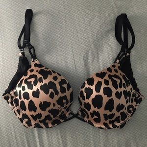 Victoria's Secret bombshell bra 32B
