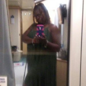 Meet your Posher, Taryn