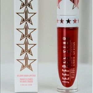 ISO Jeffree Star Hoe Hoe Hoe for a decent price