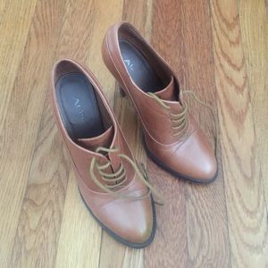 Size 40 Aldo - great condition.