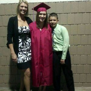 Meet your Posher, Leslie