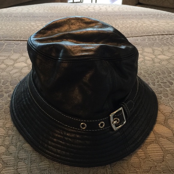 coach leather hat
