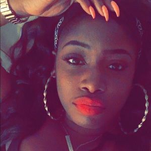 Meet your Posher, Chandra