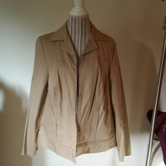 Tan stretch jacket