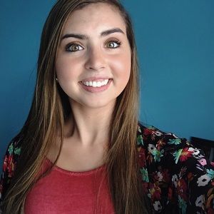 Meet your Posher, Mallory