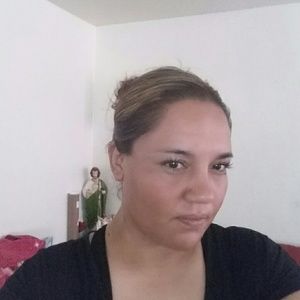Meet your Posher, Mirella