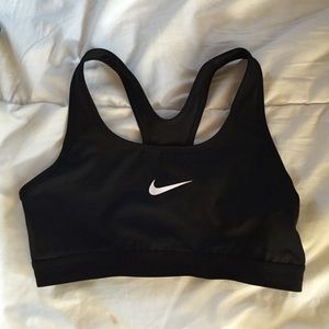 Sports bra