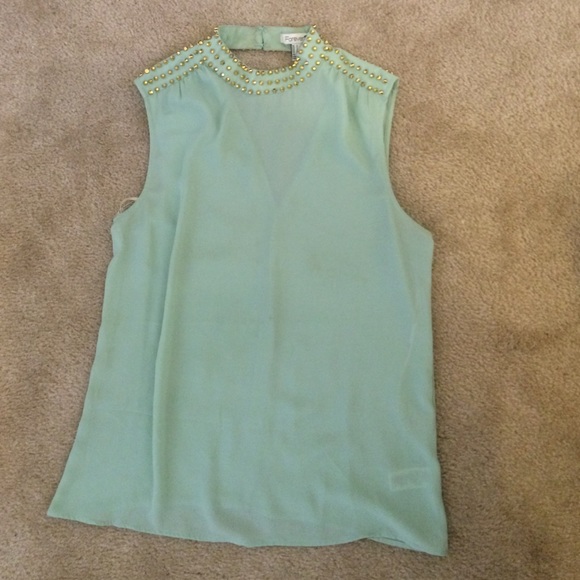 Turtle neck tank top
