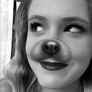 Meet your Posher, Liz