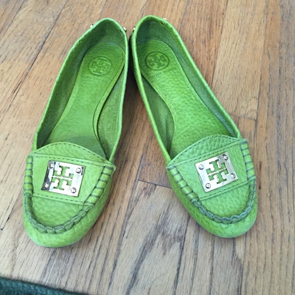 Tory Burch lime croc embossed leather flats 8
