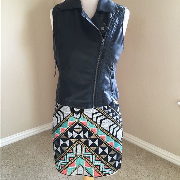 Brand new sequins skirt from Express.