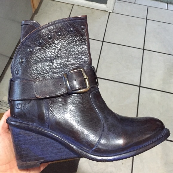Bedstu wedge bootie. Never worn!!!