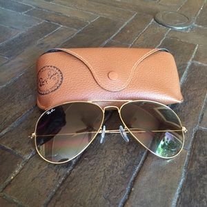 Ray Ban Brown-Tinted Aviators