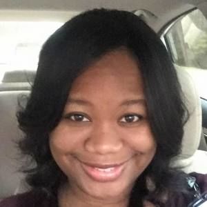 Meet your Posher, Latasha