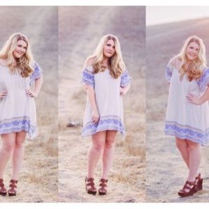 Free people shoulderless boho dress!