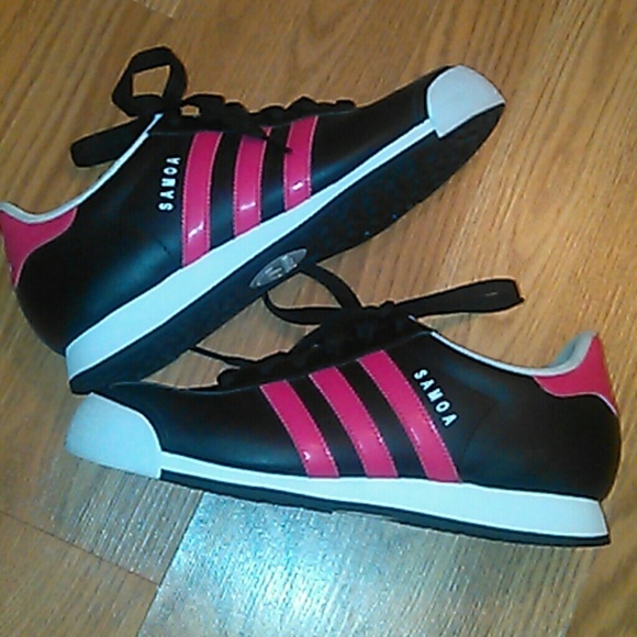 📣Final Price📣 Adidas Samoa