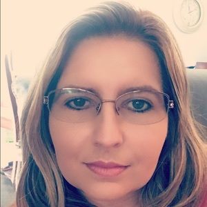 Meet your Posher, Misty