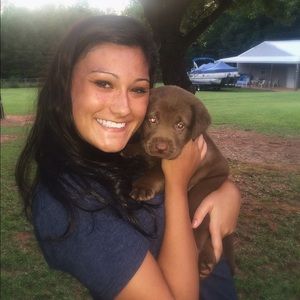 Meet your Posher, Macy