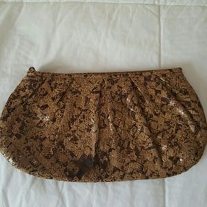 Adrianna Papell clutch