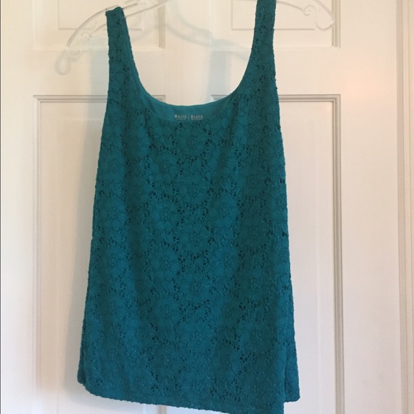 White House black-market green tank size small