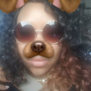 Meet your Posher, Victoria