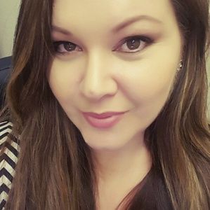 Meet your Posher, Dawanna