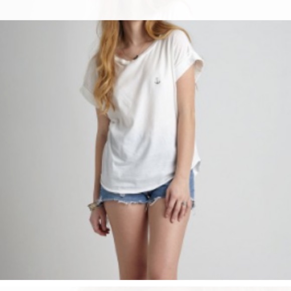 Knot Sisters Major Tee - Picture 2 of 4