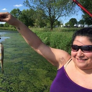 Meet your Posher, Iris