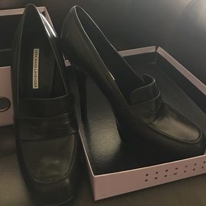 Never Worn! Beautiful Vera Wang Lavender Heels!