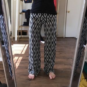 Patterned palazzo pants